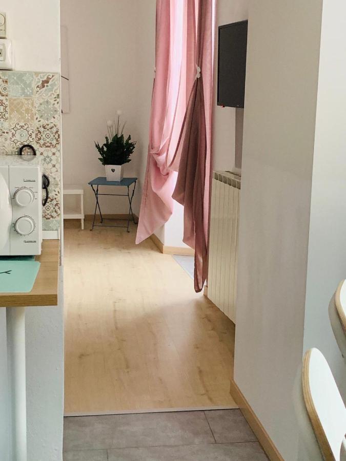 Apartament Il Nido Di Tiffany Massino Visconti Zewnętrze zdjęcie